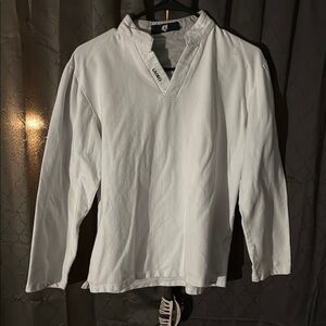 White Dress Shirt with Long Sleeves and Soft Fabric